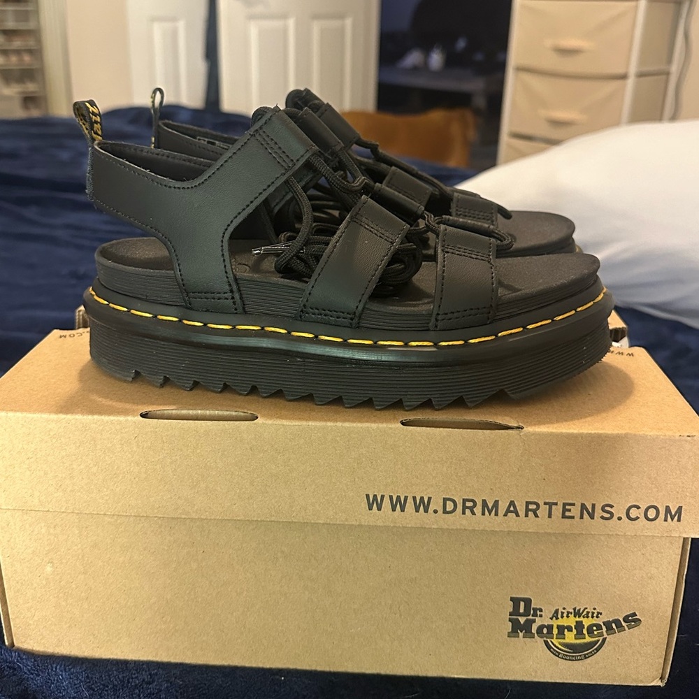 Dr Martens  Nartilla WOMEN'S LEATHER GLADIATOR SANDALS black size 5